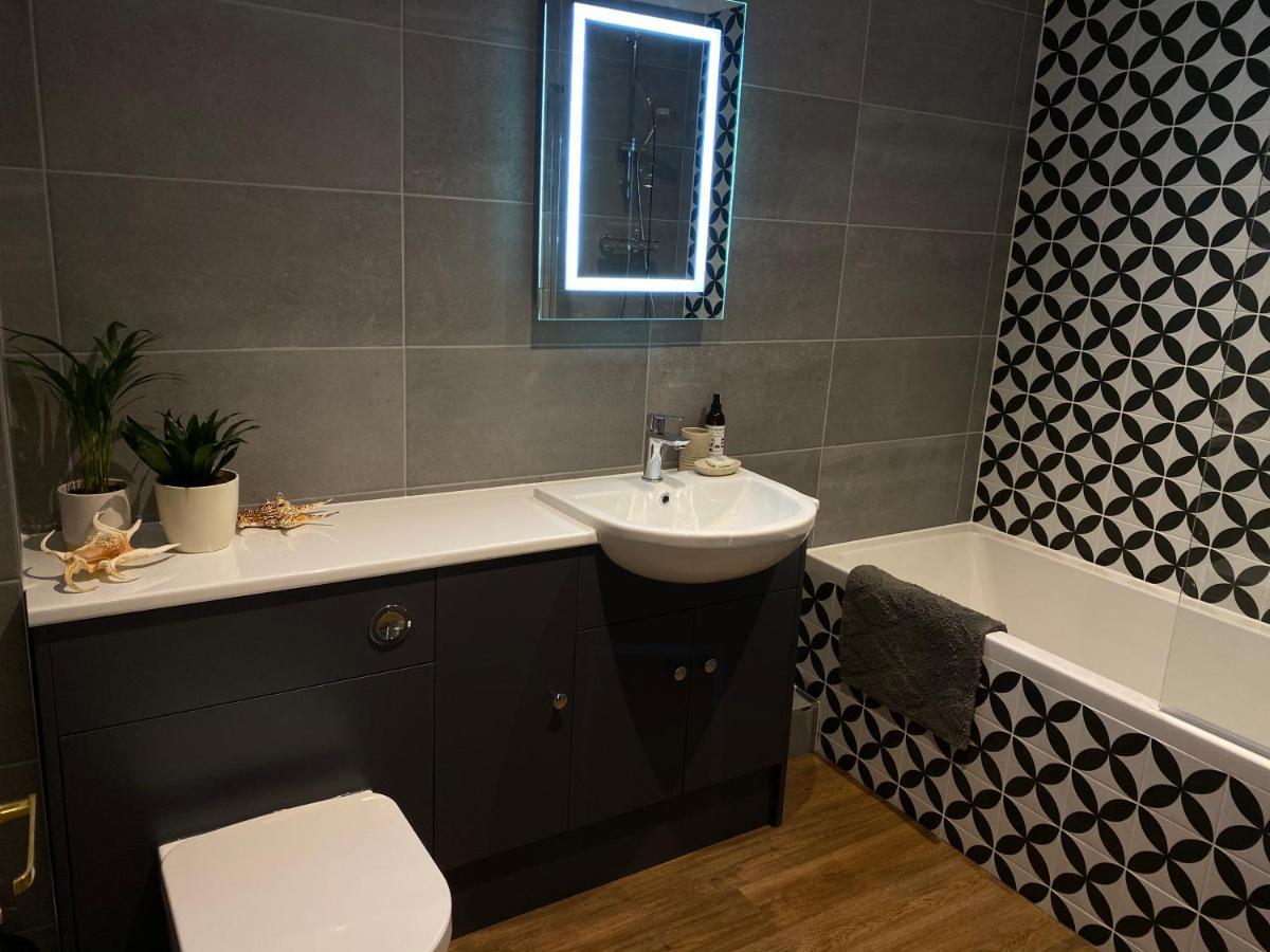 Spacious Luxury Flat In Swanage, Close To Beach With Parking Eksteriør billede