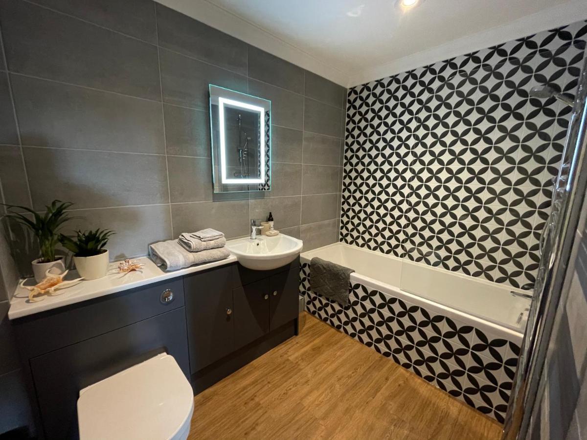 Spacious Luxury Flat In Swanage, Close To Beach With Parking Eksteriør billede