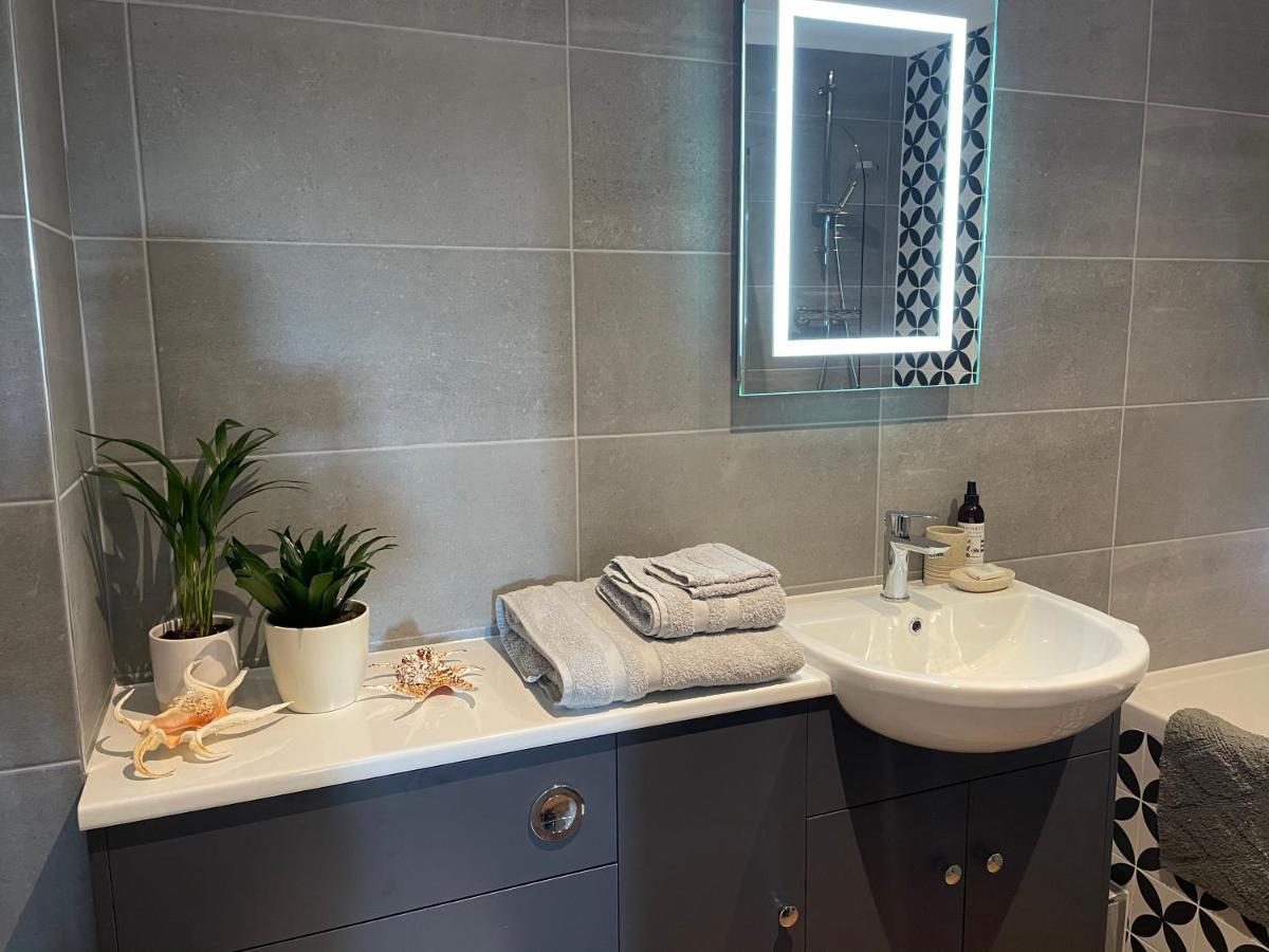 Spacious Luxury Flat In Swanage, Close To Beach With Parking Eksteriør billede